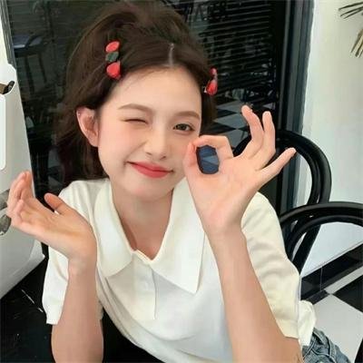 黄阿丽：单身女士